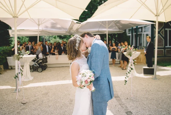 Schloss Grünewald | Historischer Pavillon und Terrasse